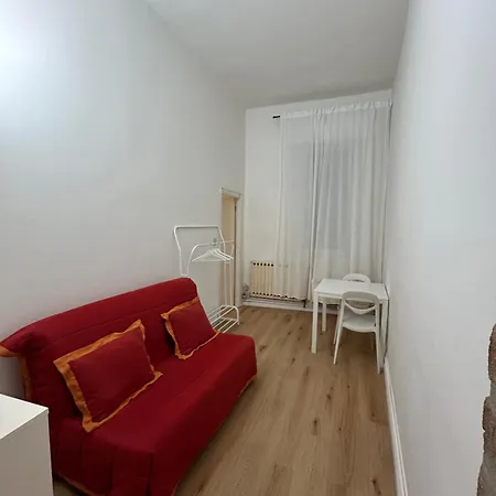 Ripa Grande Apartment *